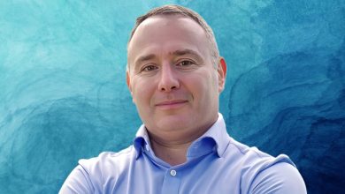 Lori Berman endorses Alex Vindman