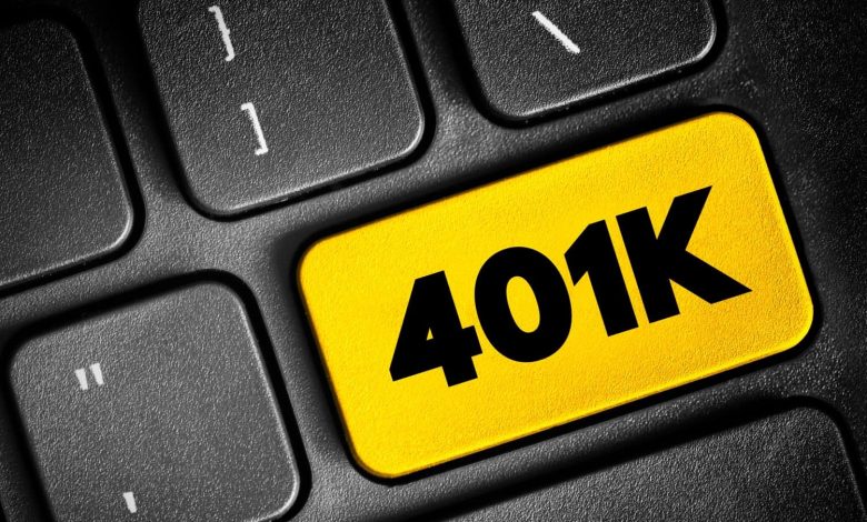 The Average 401(k) Is 8,000. The Median Is ,000. One of Those Numbers Is Misleading You.