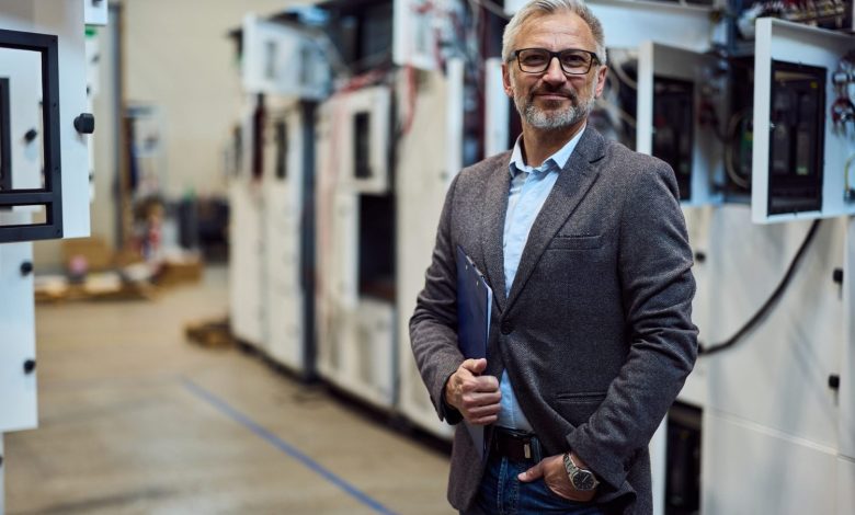 He’s an Engineer in His 60s With Nearly 0,000 in Student Debt. Retirement Isn’t on the Table.