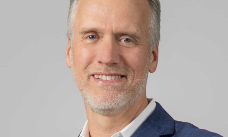 Munis contend with a .2B new-issue calendar, continued demand
